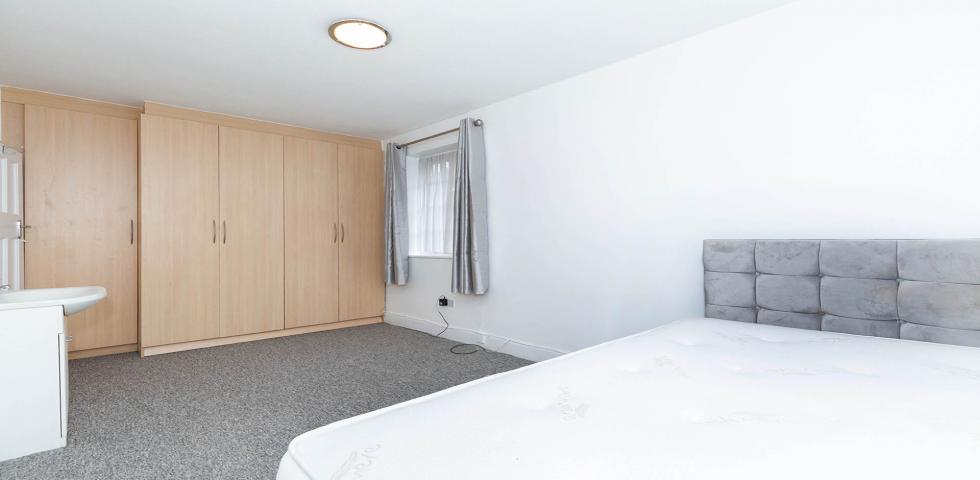 Stunning Family Home Hodford Road, Golders Green